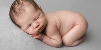 طريقة النوم بعد عملية الفتق الإربي طريقة النوم بعد عملية الفتق الإربي